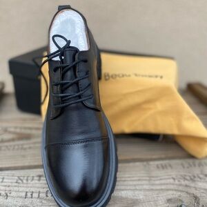 Women’s Black loafers